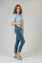 Load image into Gallery viewer, JEANS WITH SIDE RHINESTONES - GG760LS-AN
