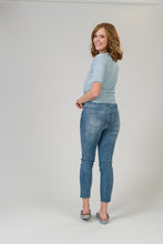 Load image into Gallery viewer, JEANS WITH SIDE RHINESTONES - GG760LS-AN
